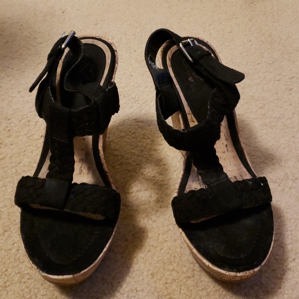 Wedge sandals